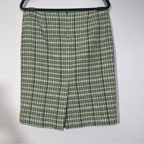 Theory 10 Box Tweed Pencil Skirt - Picture 4 of 13